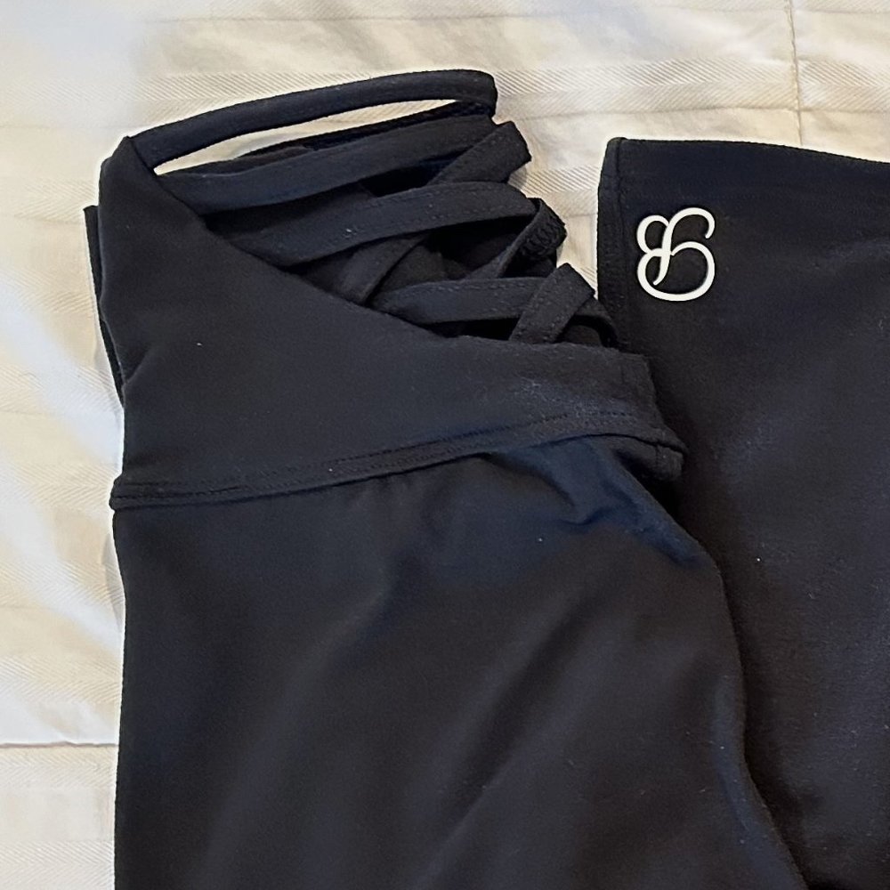 Bombshell Sportswear - Sexy Back Leggings - Size XS - OG